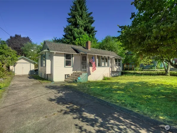1120 Veneta Avenue, Bremerton, WA 98337