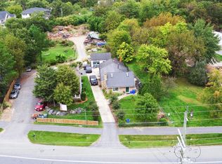 14144 Travilah Rd, Rockville, MD 20850