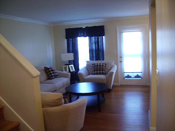5th image of 2873 W 22nd St
