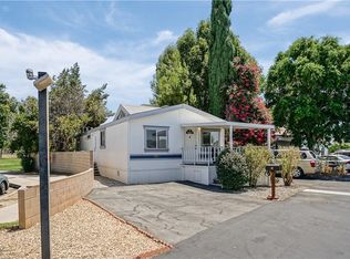 42 Canterbury Dr #42, Northridge, CA 91324