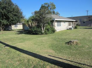841 Atlanta Ave, Nederland, TX 77627