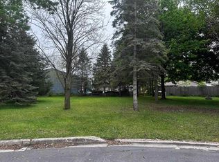 N4168 Twin Ct, Freedom, WI 54130