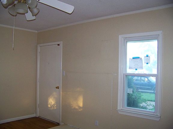 2nd image of 5840 Yeary St