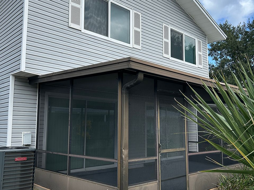 1st image of 628 Heatherton Vlg