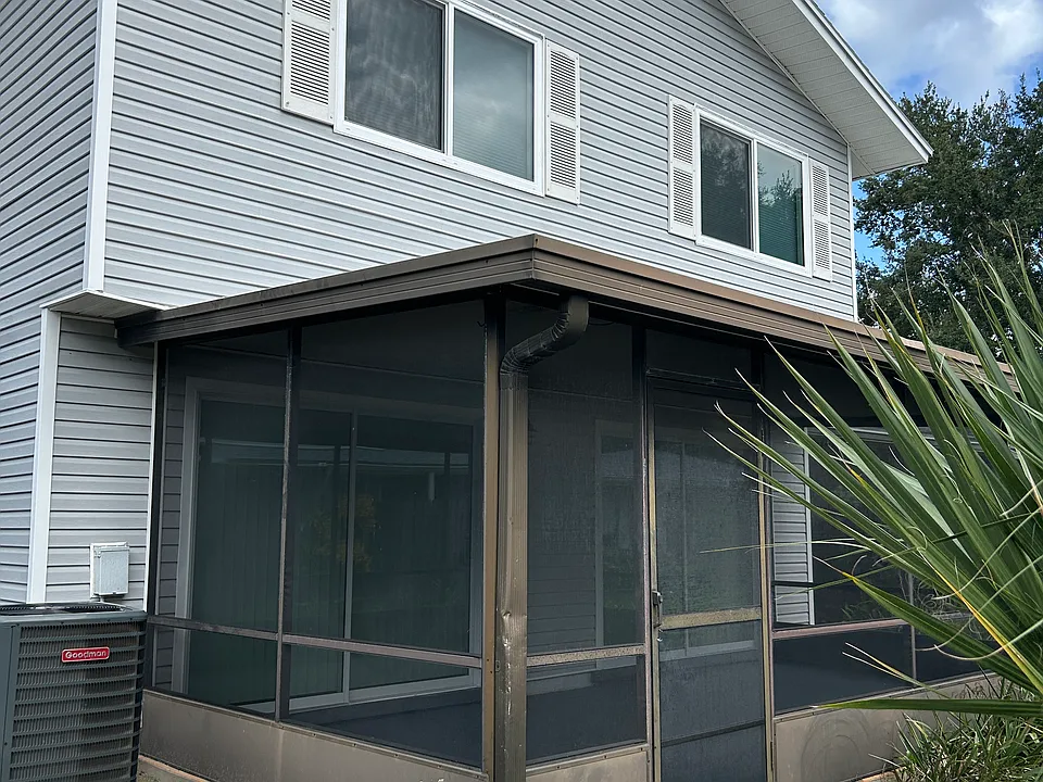 628 Heatherton Vlg