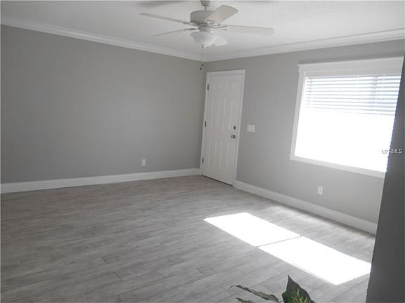 3rd image of 4849 Stony Brook Ln #2