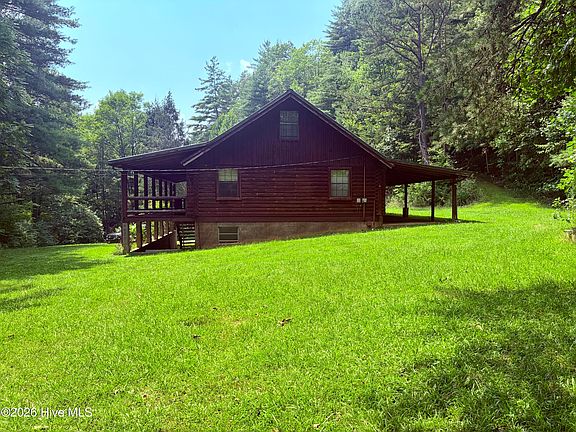 3rd image of 913 Franks Creek Road