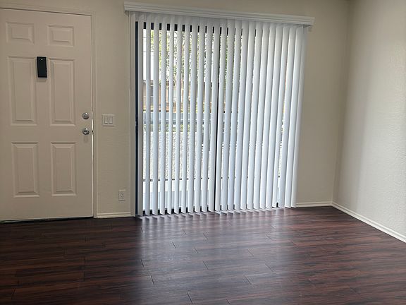 4th image of 1317 Peckham St #5