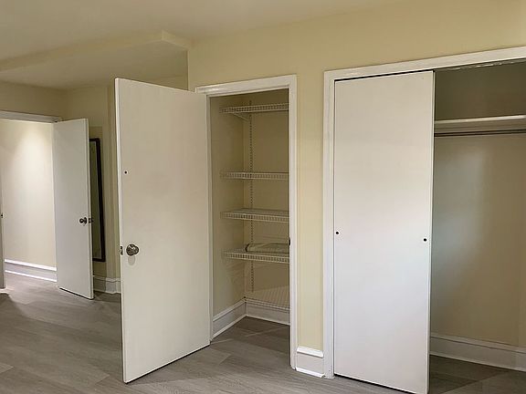 2nd image of 1106 Pine St #1R