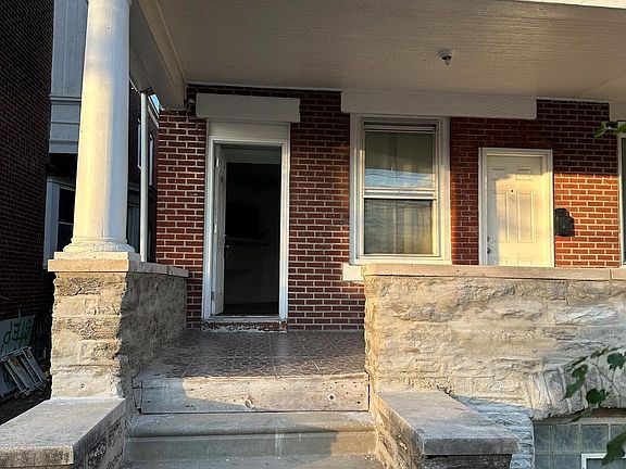 2nd image of 1223 W Wyoming Ave
