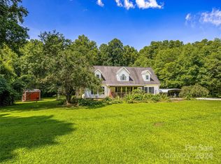 441 Stepp Rd, Hendersonville, NC 28792