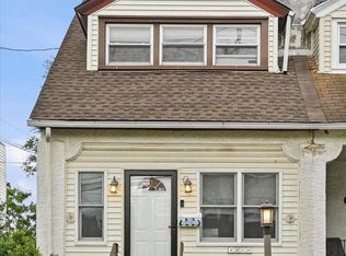 1210 Harding Dr, Havertown, PA 19083