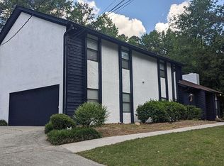 7015 Northgreen Dr, Sandy Springs, GA