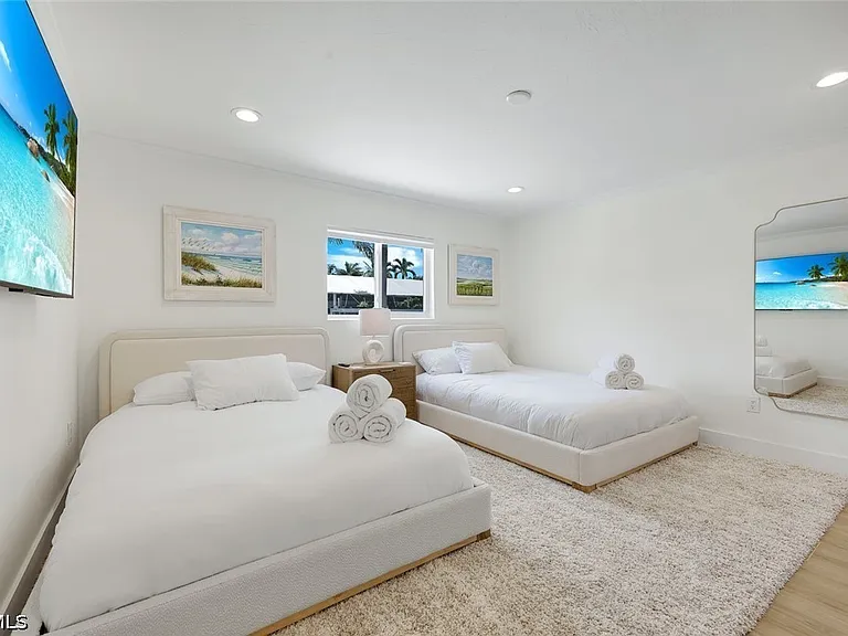 27098 Harbor Dr — Photo 26