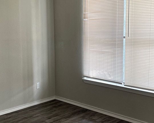 5th image of 146 W Lake Dr #406