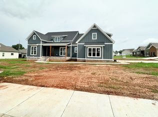 179 Chillax Way, Winchester, TN 37398