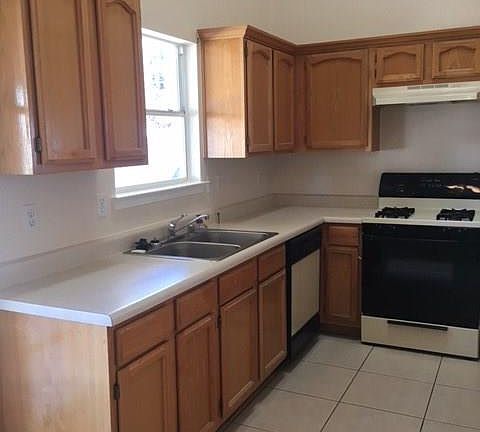 4th image of 12117 Alex Guerrero Cir