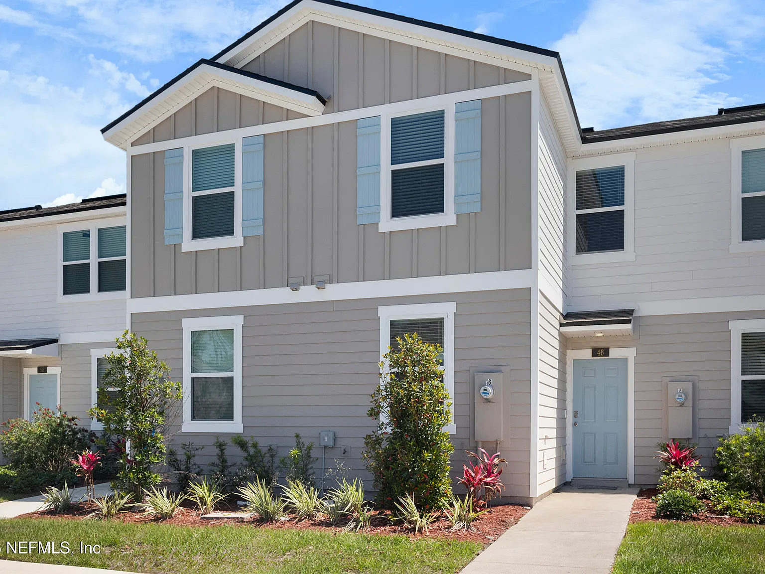 3 bed, 2.5 bath, 1308 sqft, $1,900 — Photo 2