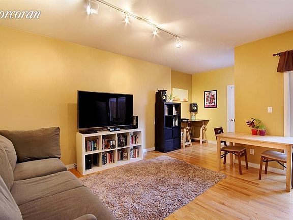 3rd image of 16 Herbert St #1