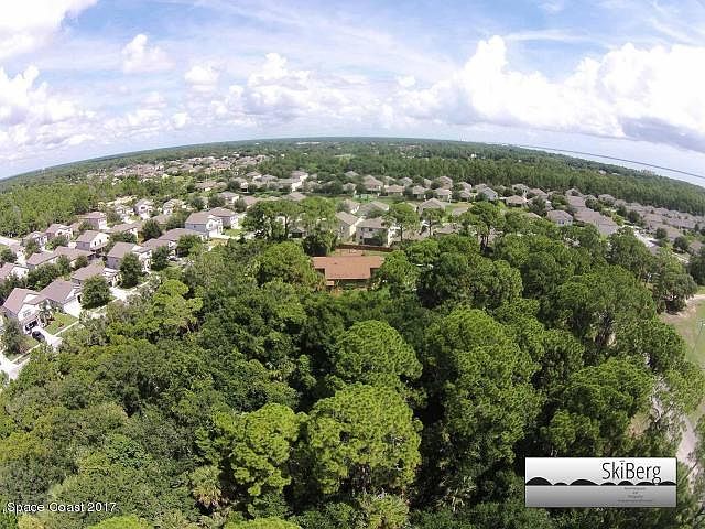 1st image of 450 Little League Ln
