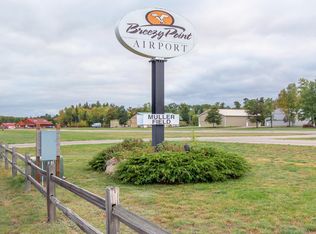 8627 Ski Chalet Dr, Pequot Lakes, MN 56472