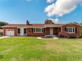 126 Holland Rd, Canton, NC 28716