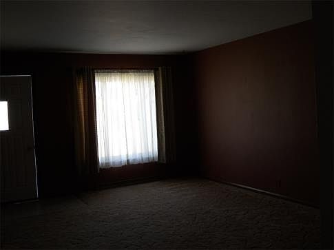 3rd image of 1413 D St