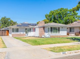 2517 N Adoline Ave, Fresno, CA 93705