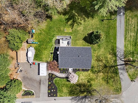 2nd image of 120 Ashtead Rd