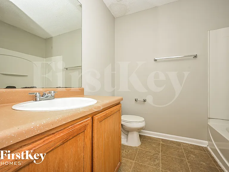 2355 Brianna Dr — Photo 13
