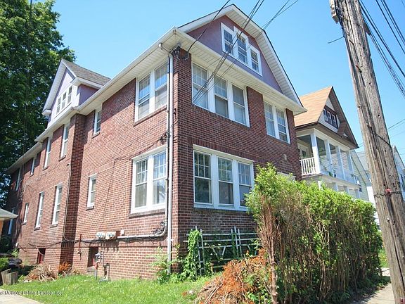 3rd image of 62 Albion Pl