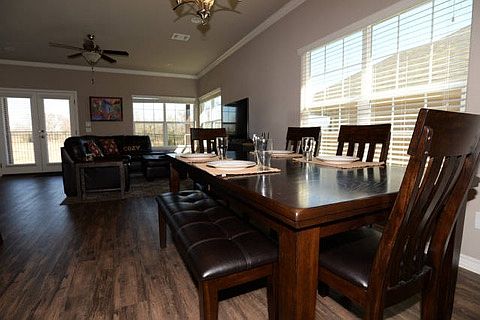 3rd image of 1742 Lonetree Dr