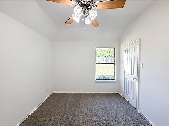 4th image of 4613 Deal Dr