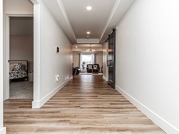 2nd image of 2606 Paige Ln