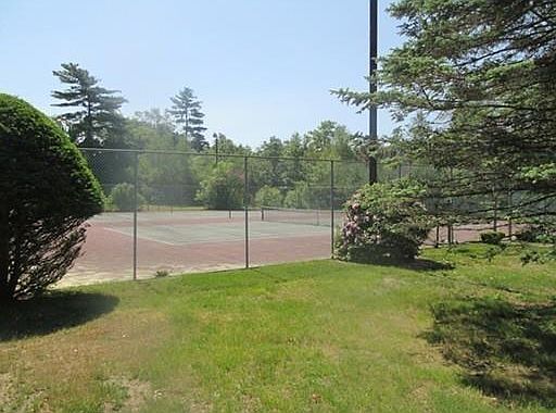 5th image of 405 Twin Lakes Dr