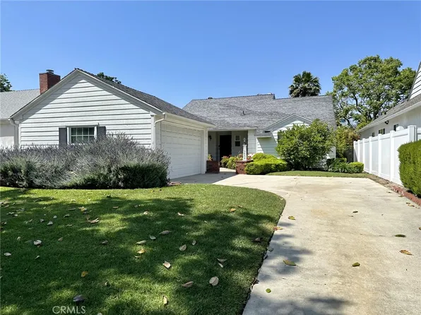15453 Greenleaf St, Sherman Oaks, CA 91403