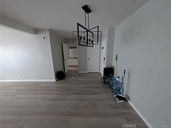 5th image of 5460 White Oak Ave Unit C302