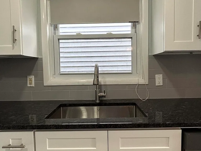 58 Kearney Ave — Photo 5