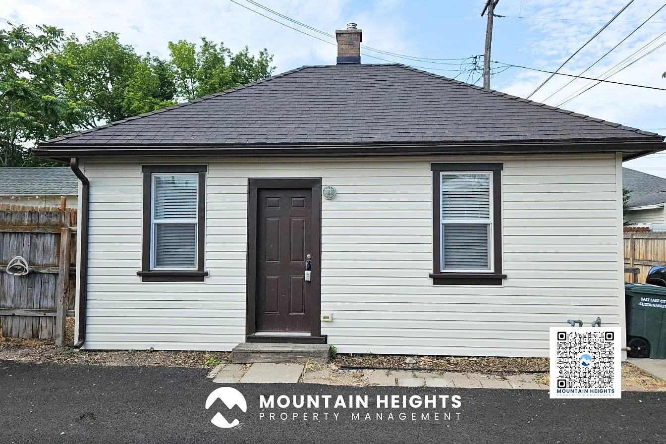 1 bed, 1.0 bath, 450 sqft, $1,400 — Photo 1