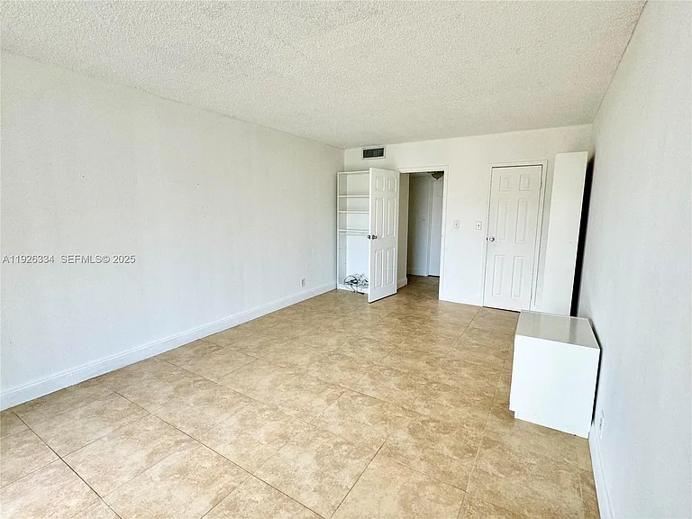 801 Three Islands Blvd #417 — Photo 5