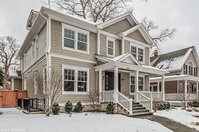 1st image of 1009 Oakwood Ave