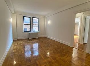 244 W 74th St APT 7D, New York, NY 10023