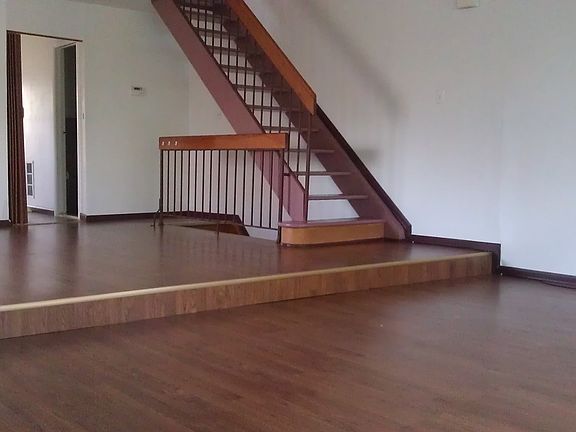 3rd image of 74 Ferndale Ave