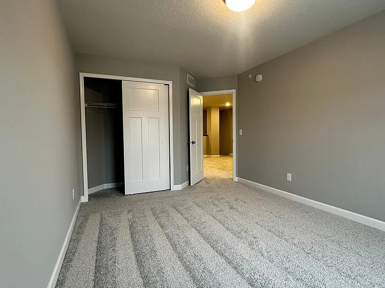 10890 Fountain Pl N — Photo 20