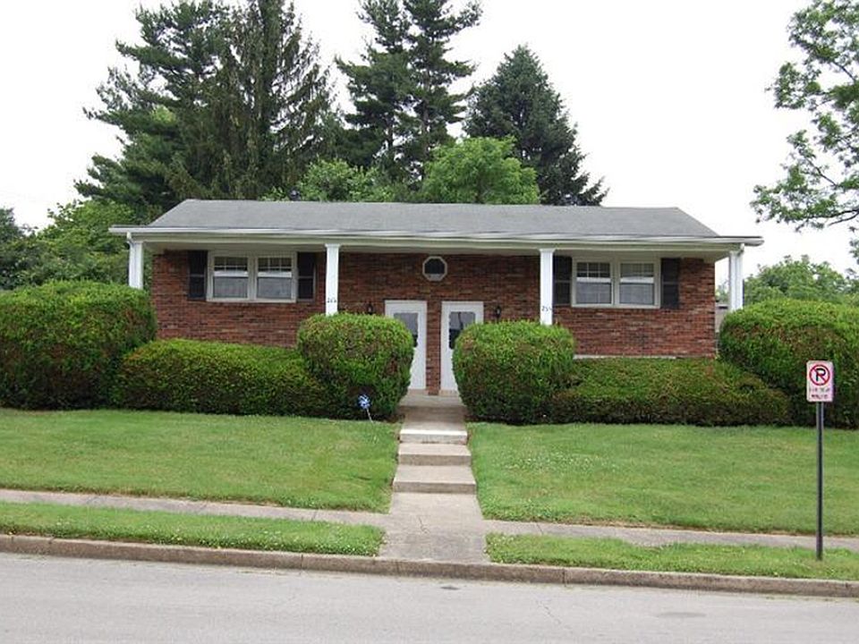 1st image of 264 Fontaine Cir