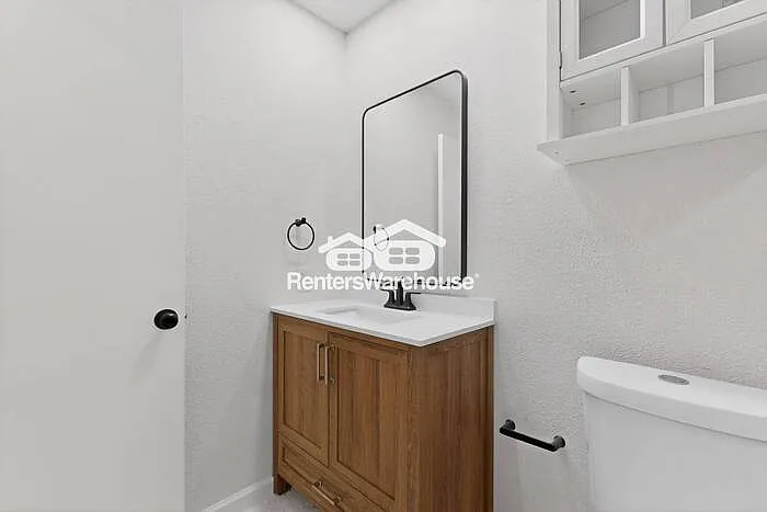 4840 Graham Ct — Photo 24