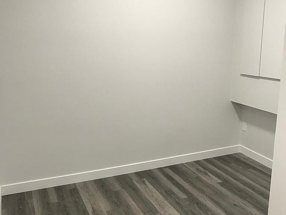 4th image of 2803 14th Ave NW #10