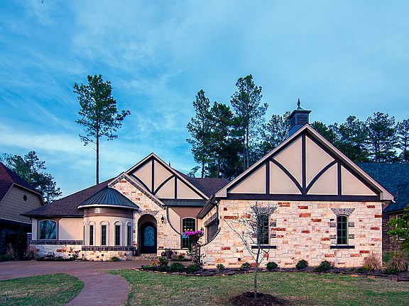 3rd image of 1506 San Augustine Ln