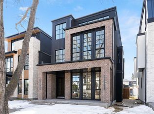 2405 N 4th Ave S, Calgary, AB T2N 0P3