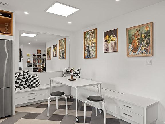5th image of 1246 Fairfield Rd #304
